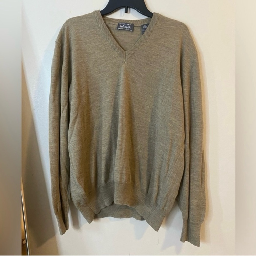 Lord & Taylor 100% Merino Wool made in Italy Men's V-Neck Sweater Light Brown XL